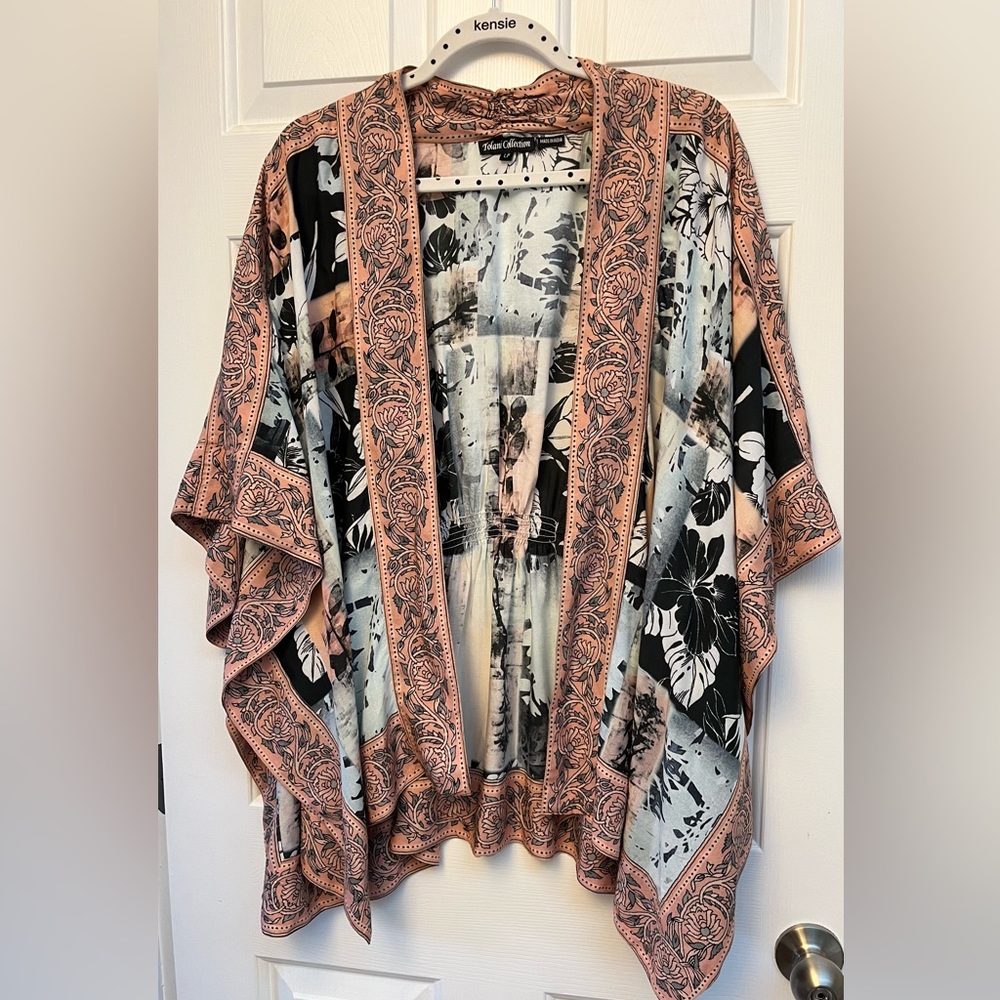 Tolani petite large modal kimono
